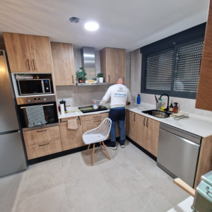 reforma-de-cocina-en-actur-zaragoza-con-mobiliario-instalaciones-y-acabados-modernos.jpg