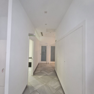 reforma-de-local-comercial-en-romareda-zaragoza-con-distribucion-instalaciones-y-acabados-profesionales.jpg